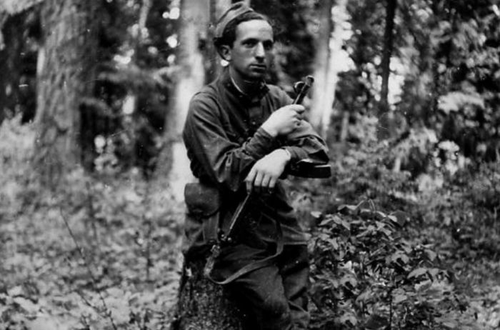 Four Winters: A Story of Jewish Partisan Resistance in WWII